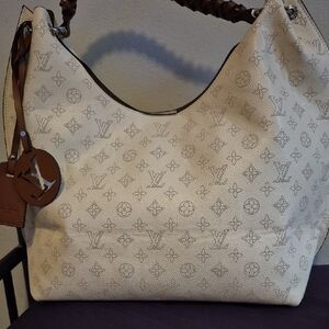 Louis Vuitton Cream Monogram Women's Bag